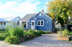 5028 44 Street Innisfail, AB T4G 1L5