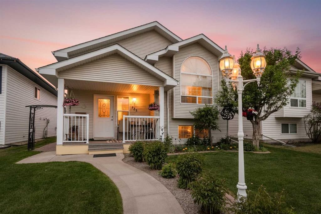 131 Deschner Close, Red Deer, AB