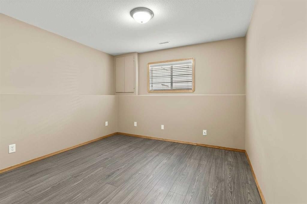 131 Deschner Close, Red Deer, AB