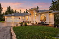 101-39224 Range Road 274 Rural Red Deer County, AB T4N 5E1