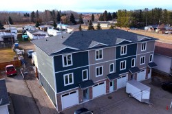 3-106 4 Street NWSundre, AB T0M 1X0