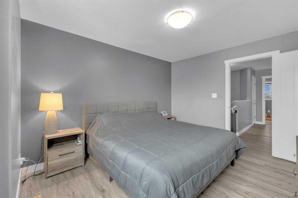 2 Sullivan Close, Red Deer, AB