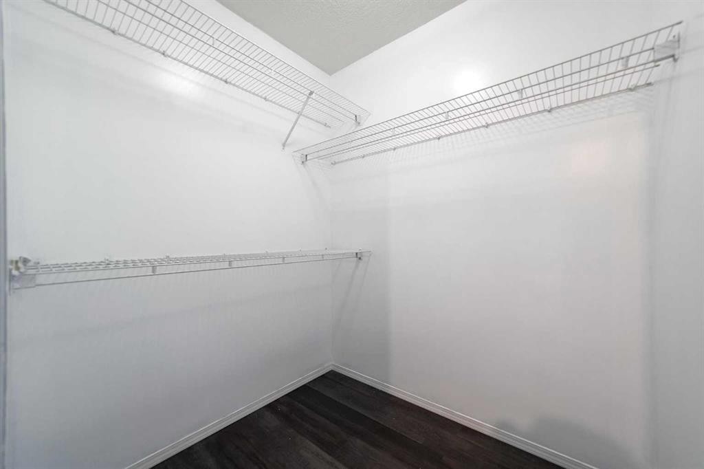5018 48 Street, Sedgewick, AB