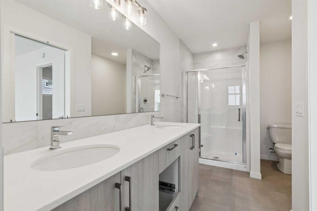 186 Aquila Grove Nw, Calgary, AB