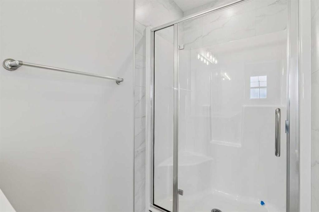 186 Aquila Grove Nw, Calgary, AB