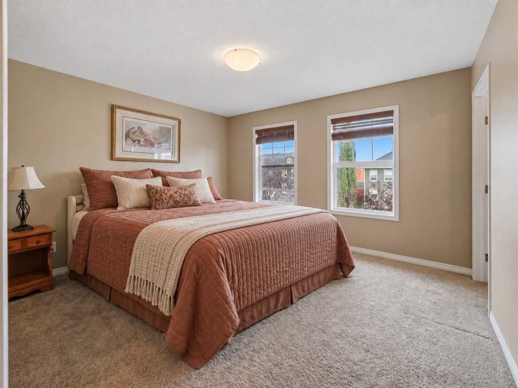 10 Rafferty Court, Sylvan Lake, AB