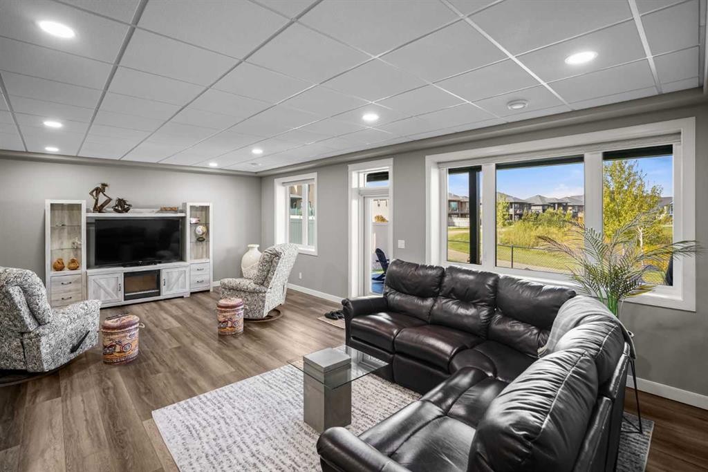 5920 24 Avenue, Camrose, AB