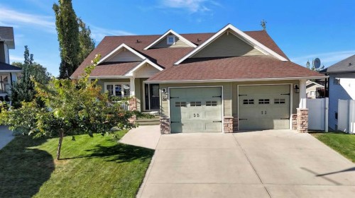 34 Rosewood Rise  Sylvan Lake, AB T4S 0G1