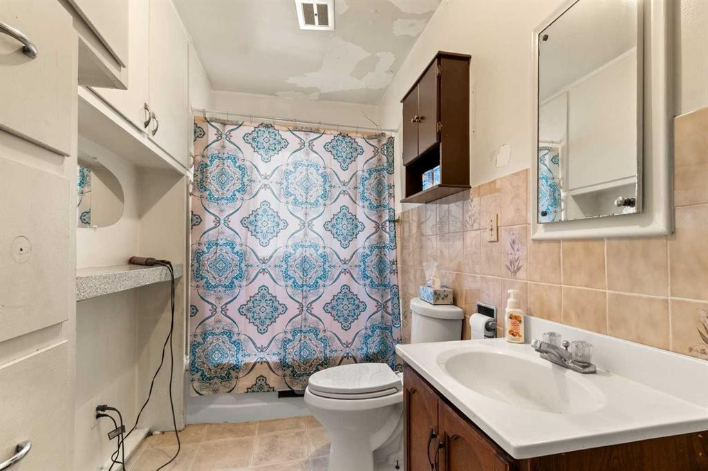 439 Aberdeen Avenue, Carbon, AB