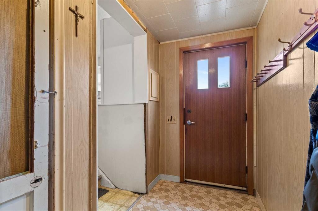 439 Aberdeen Avenue, Carbon, AB