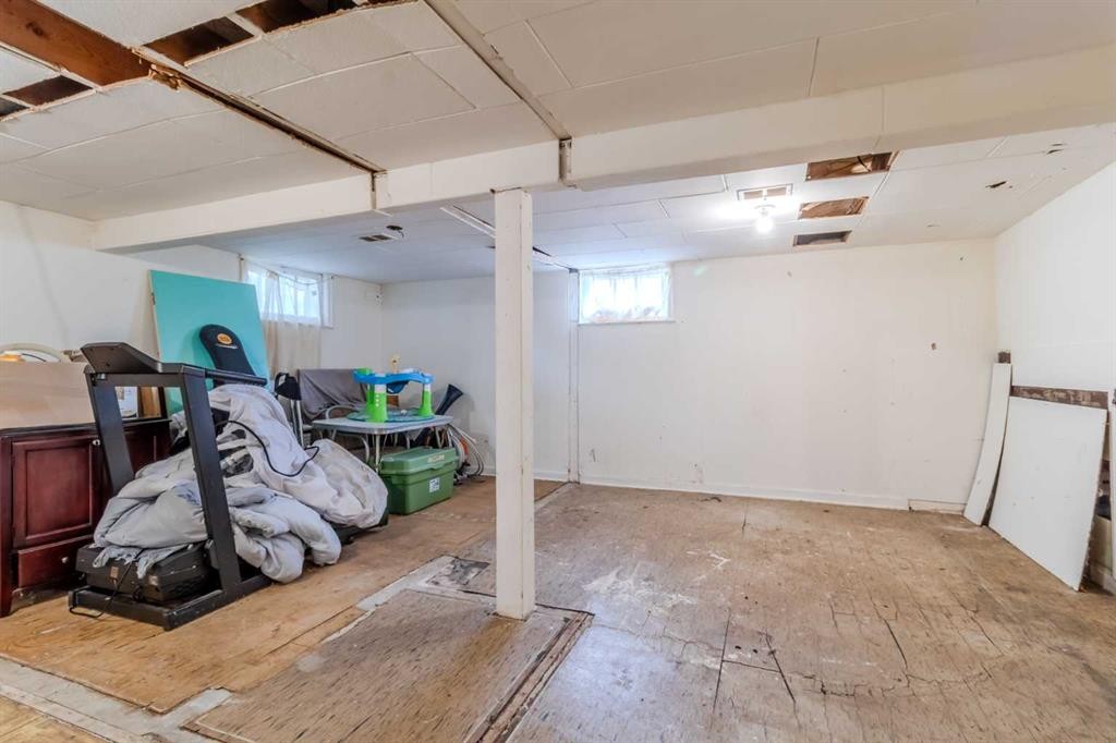 439 Aberdeen Avenue, Carbon, AB