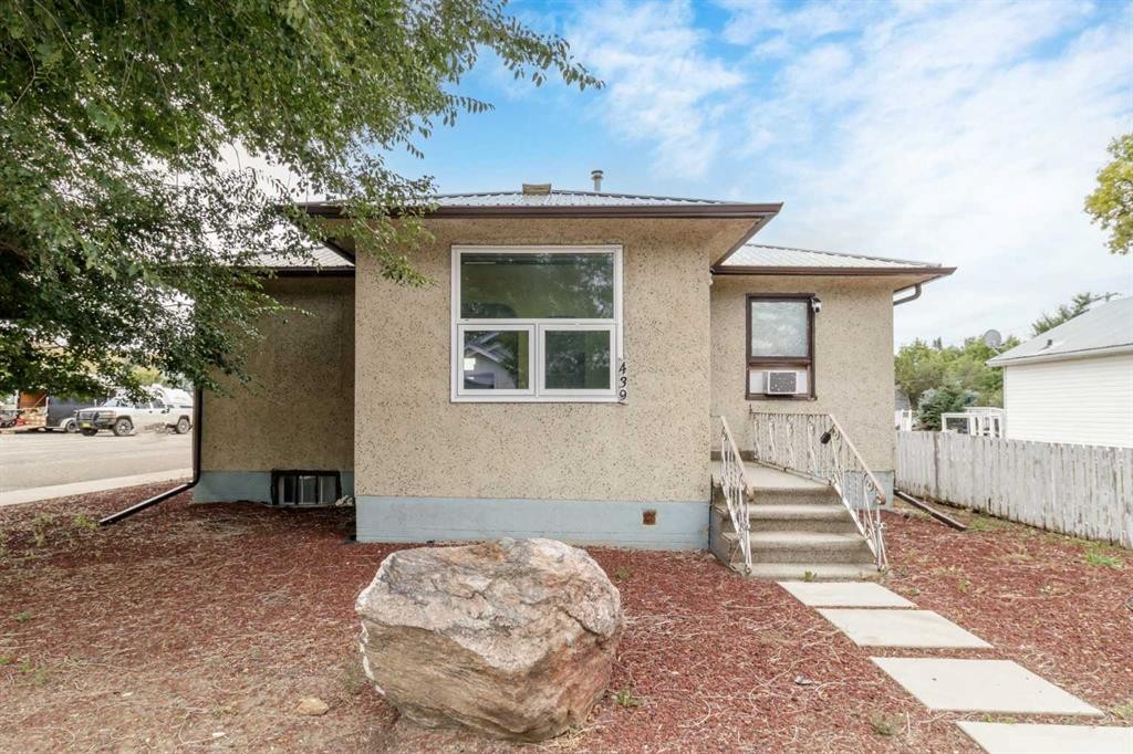439 Aberdeen Avenue, Carbon, AB