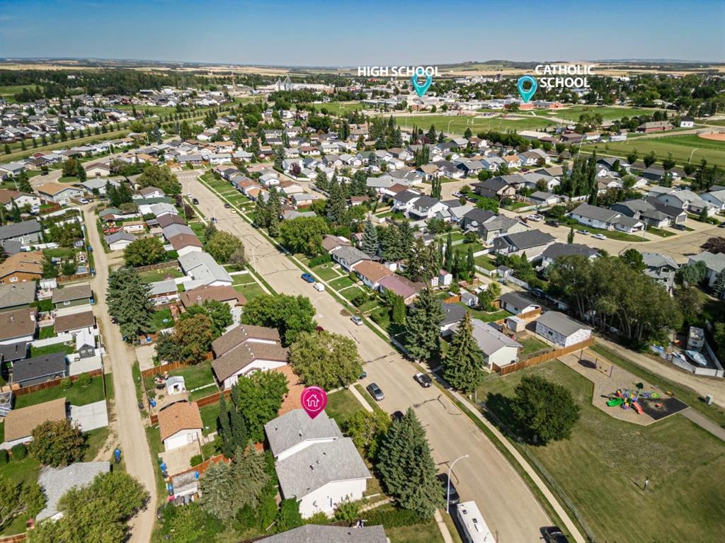 4113 53 Avenue, Innisfail, AB