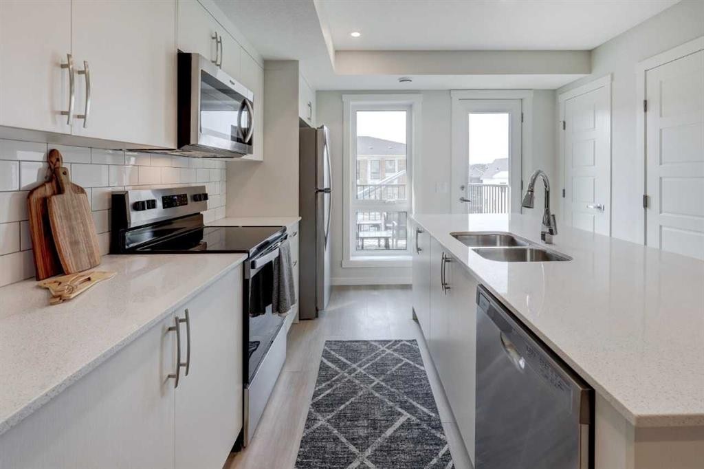 717-155 Crimson Ridge Place Nw, Calgary, AB