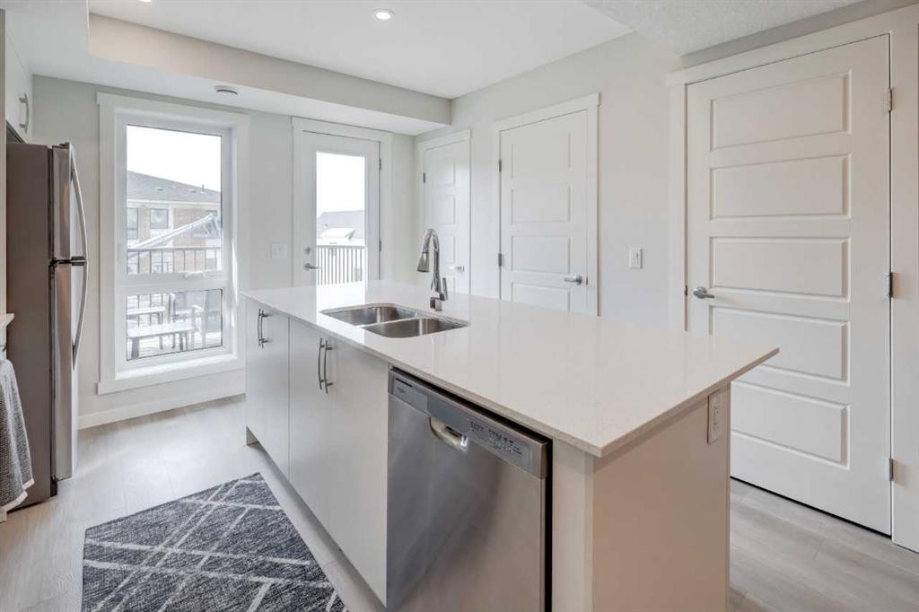 717-155 Crimson Ridge Place Nw, Calgary, AB