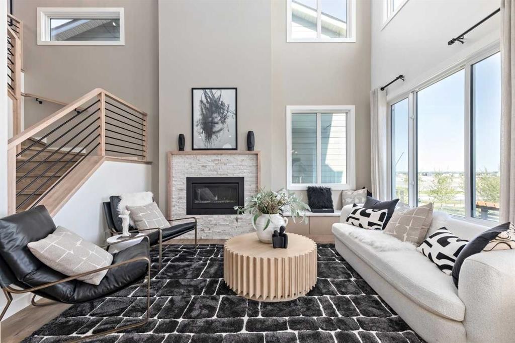 210 Sora Way Se, Calgary, AB