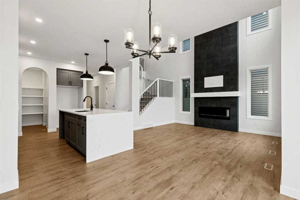 210 Sora Way Se, Calgary, AB