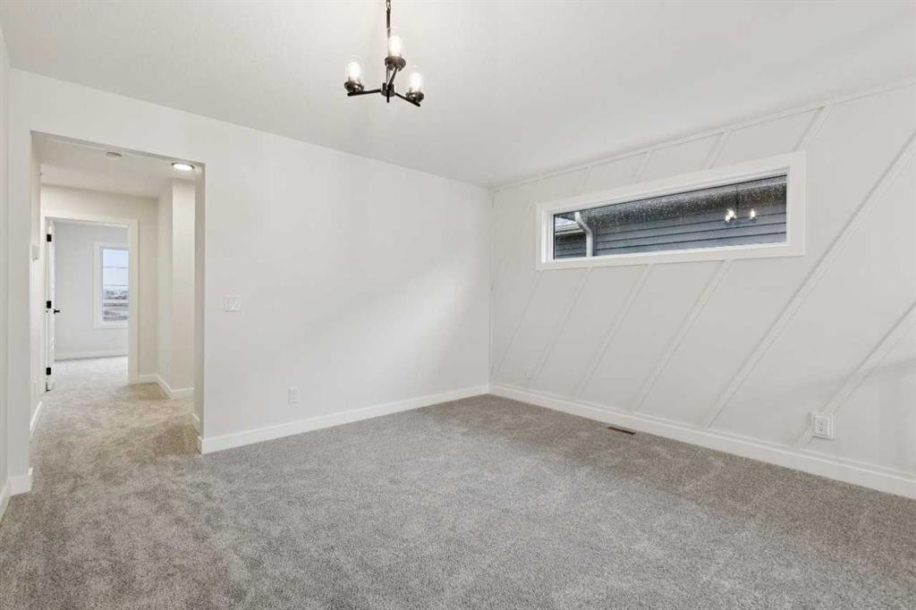 210 Sora Way Se, Calgary, AB