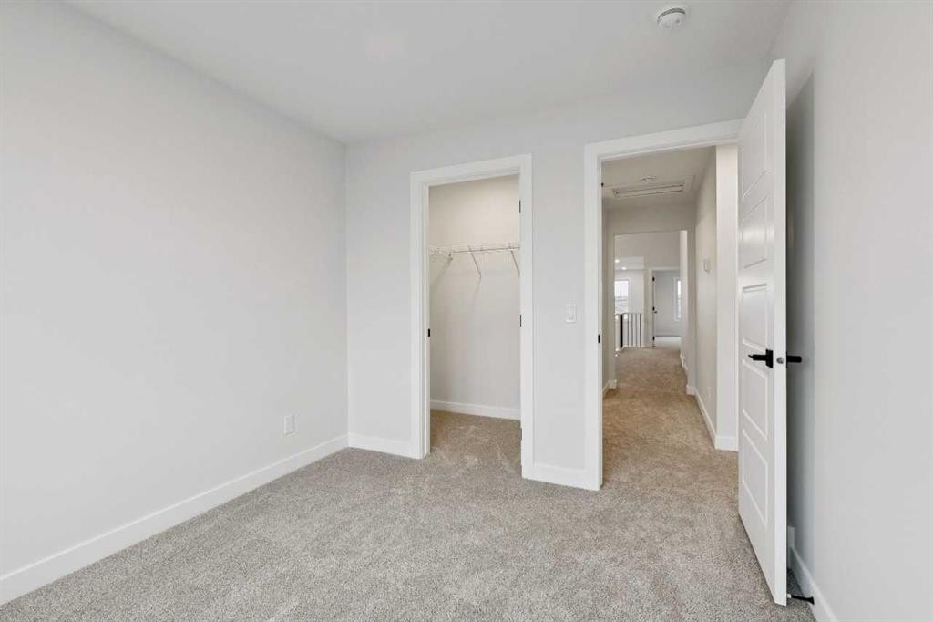 210 Sora Way Se, Calgary, AB