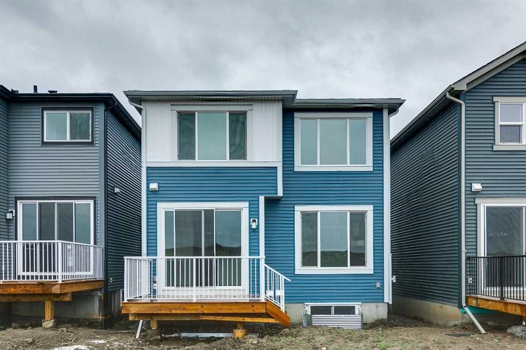 210 Sora Way Se, Calgary, AB