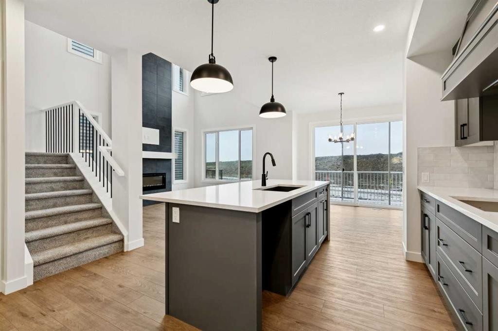 210 Sora Way Se, Calgary, AB