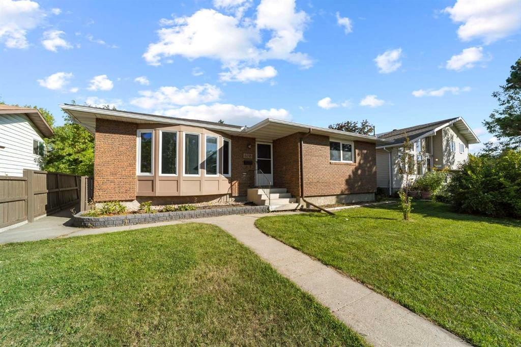 6218 34A Avenue, Edmonton, AB