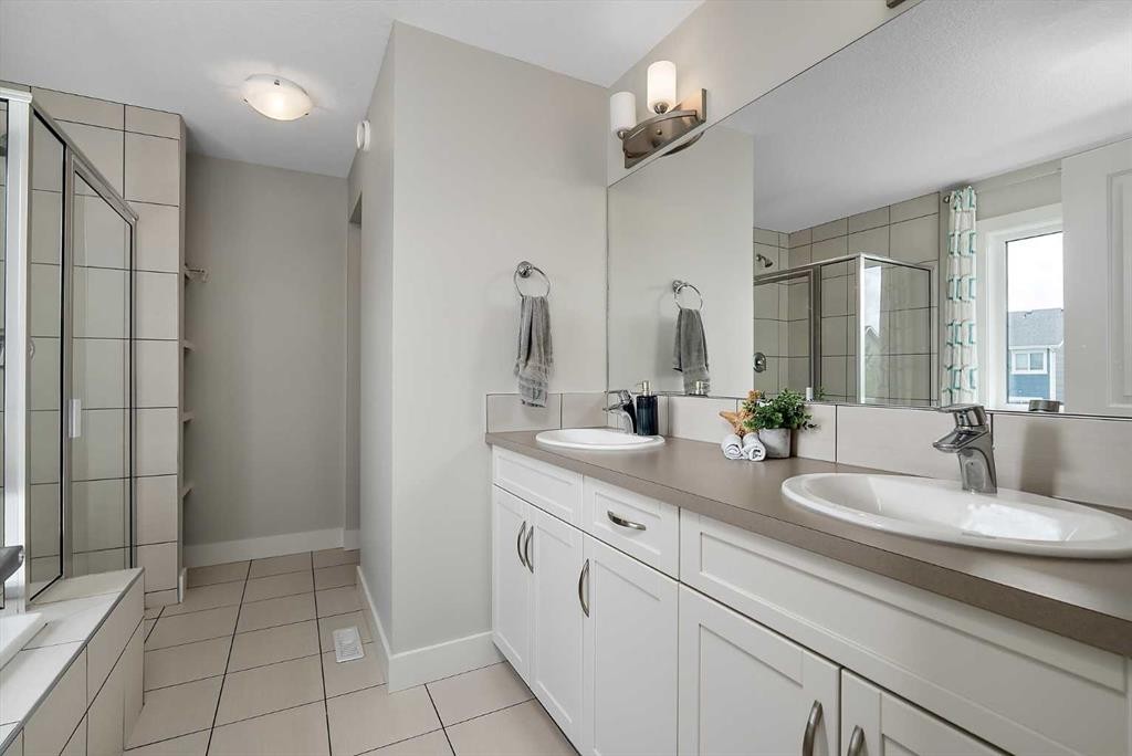 403 Simpkins Wynd, Leduc, AB