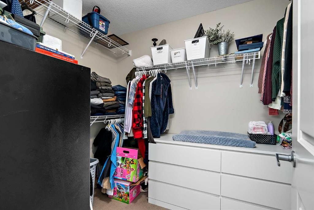 403 Simpkins Wynd, Leduc, AB