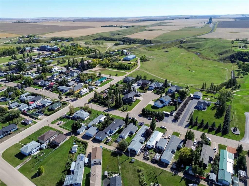 150 Devilder Avenue, Trochu, AB