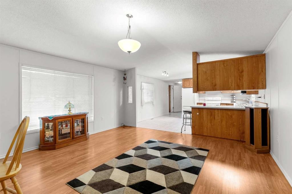 150 Devilder Avenue, Trochu, AB