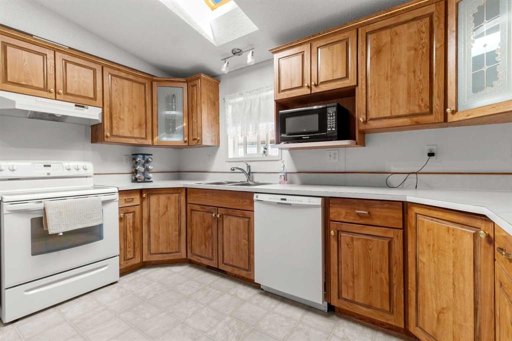 150 Devilder Avenue, Trochu, AB