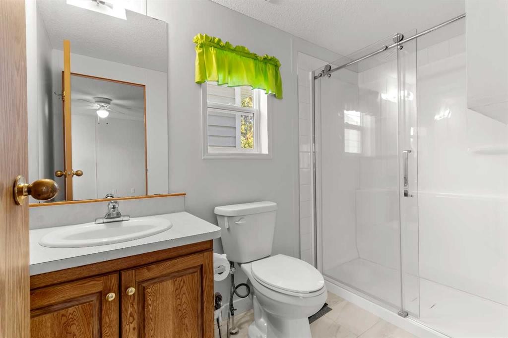 150 Devilder Avenue, Trochu, AB