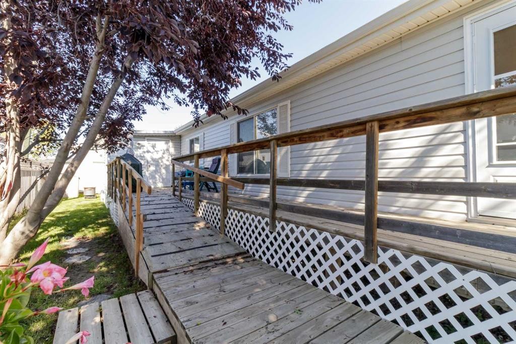 150 Devilder Avenue, Trochu, AB