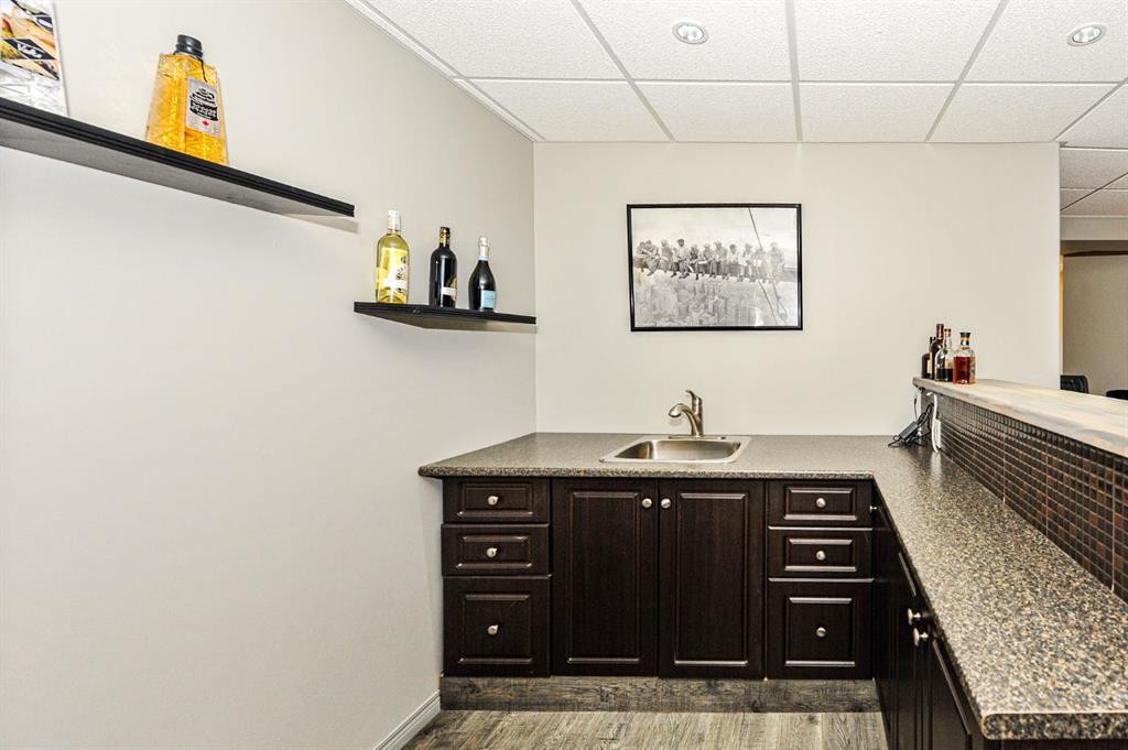 5005 58 Street, Daysland, AB