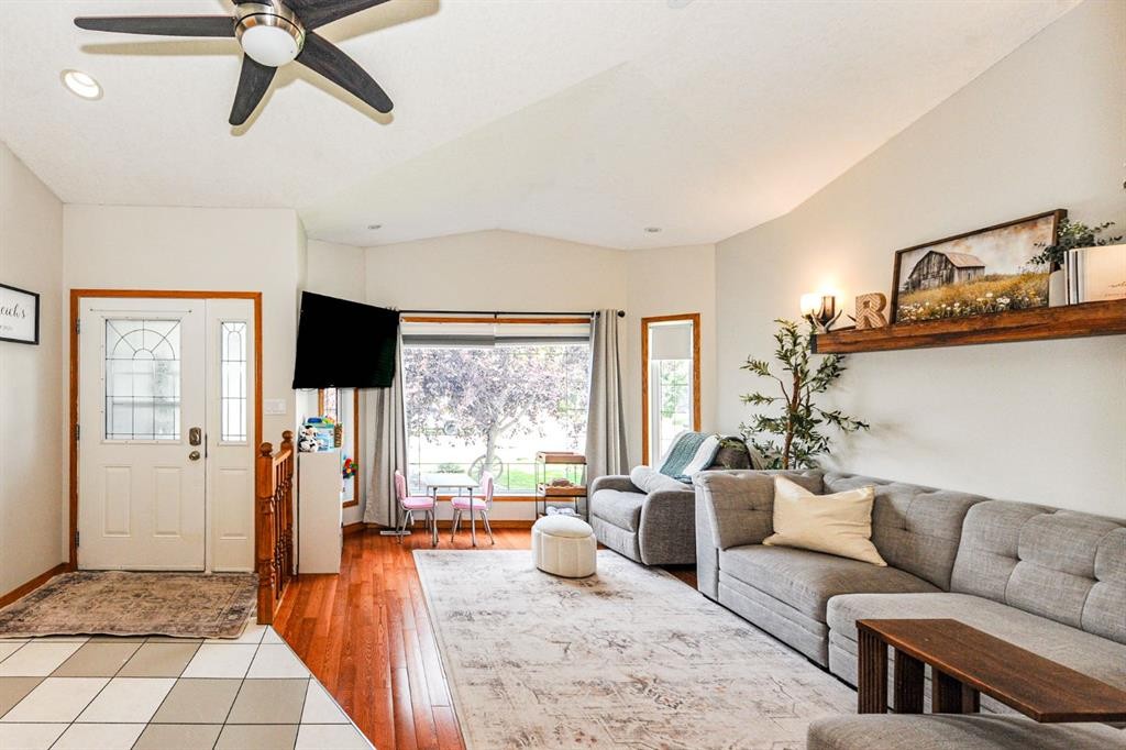 5005 58 Street, Daysland, AB