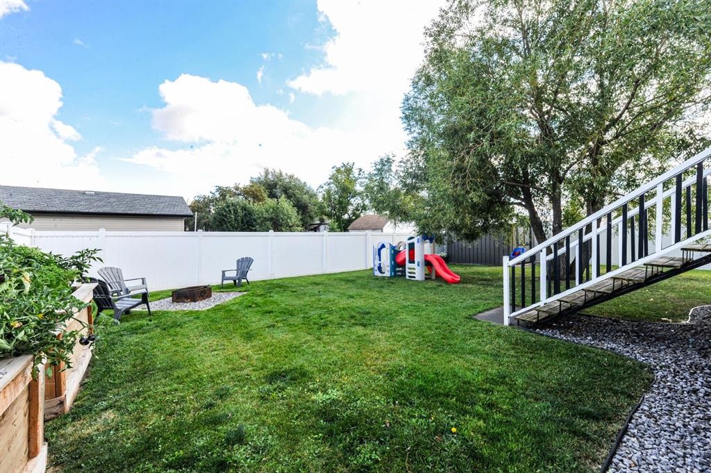 5005 58 Street, Daysland, AB