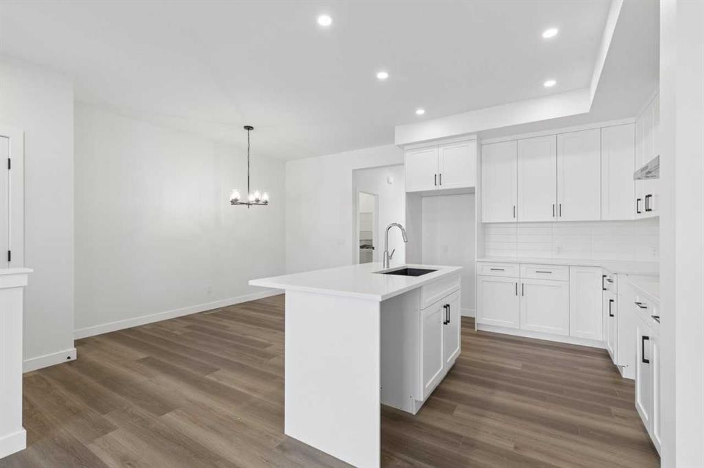 463 Buffaloberry Manor Se, Calgary, AB