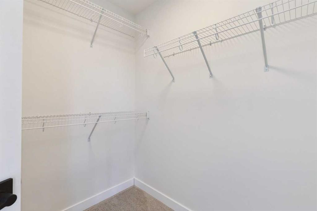 463 Buffaloberry Manor Se, Calgary, AB