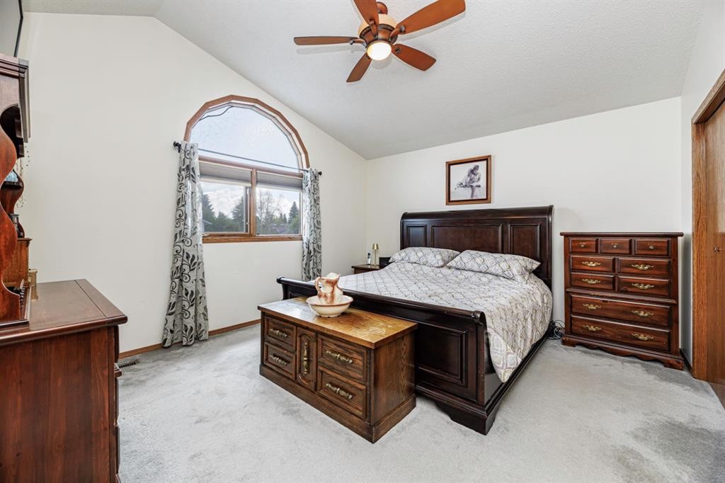 78 Dunning Crescent, Red Deer, AB