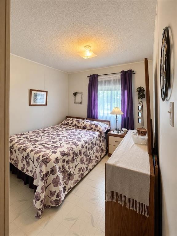 212 Lucknow Street, Veteran, AB