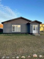 4417 Luken Avenue Hardisty, AB T0B 1V0