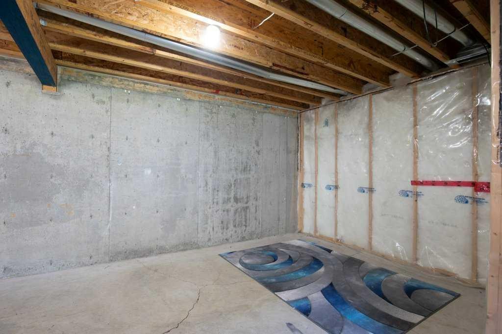 127 Lyons Close, Red Deer, AB