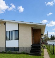 5209 60 Avenue Ponoka, AB T4J 1E9