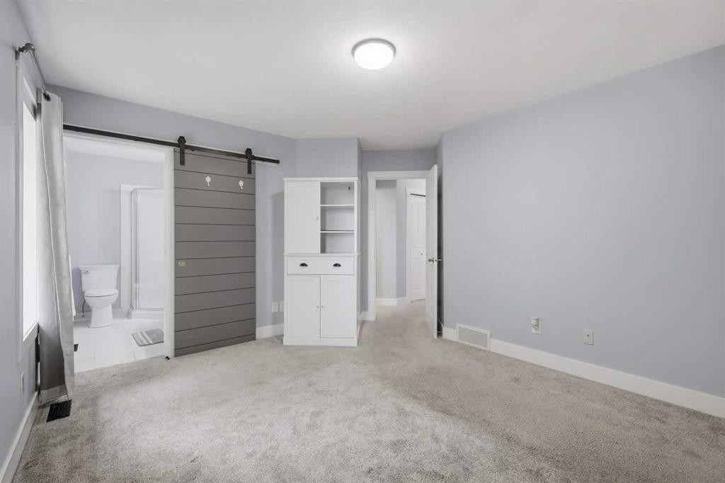 35 Heenan Crescent, Sylvan Lake, AB
