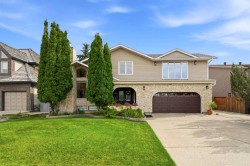 39 Warwick Drive Red Deer, AB T4N 6L4