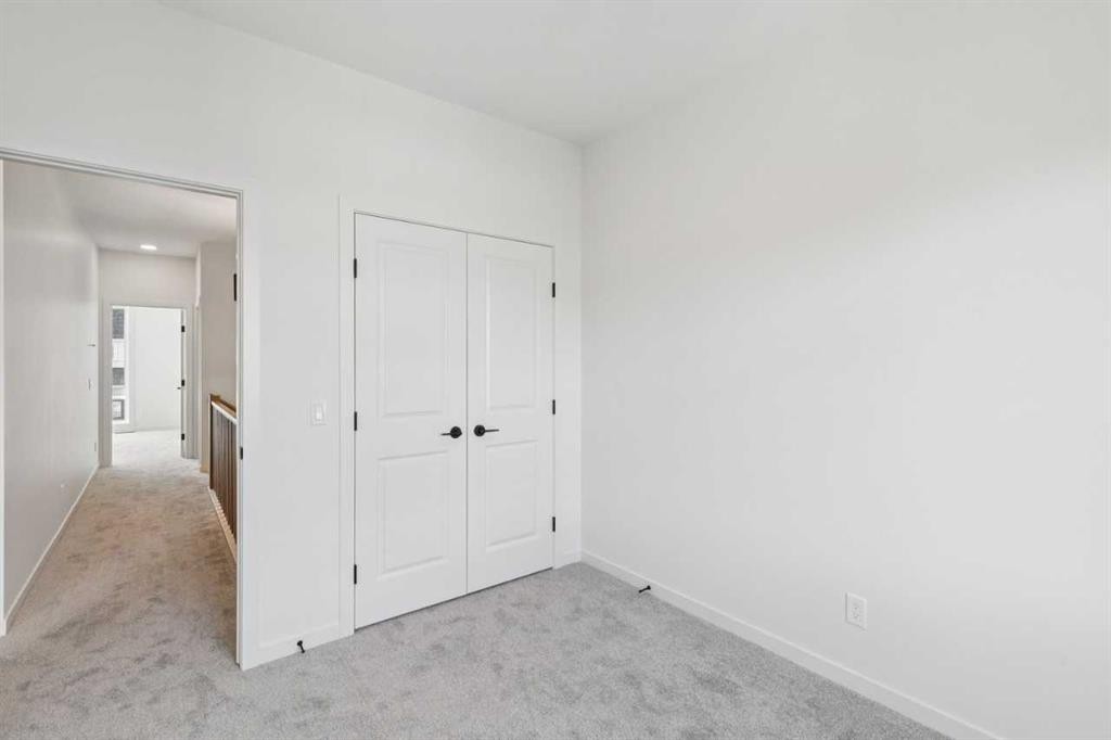 45 Bluerock Hill Sw, Calgary, AB