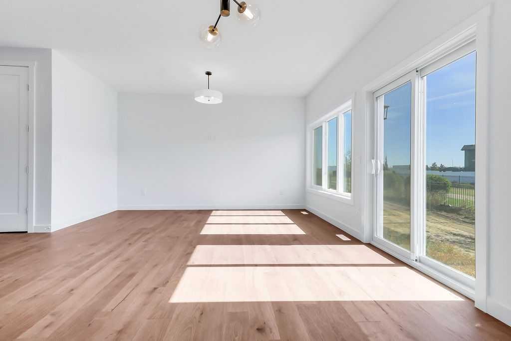 35 Linden Place, Rural Red Deer County, AB