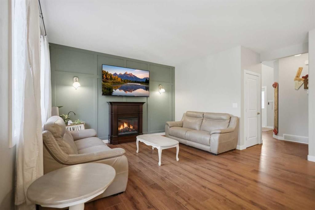 4906 43 Street, Ponoka, AB