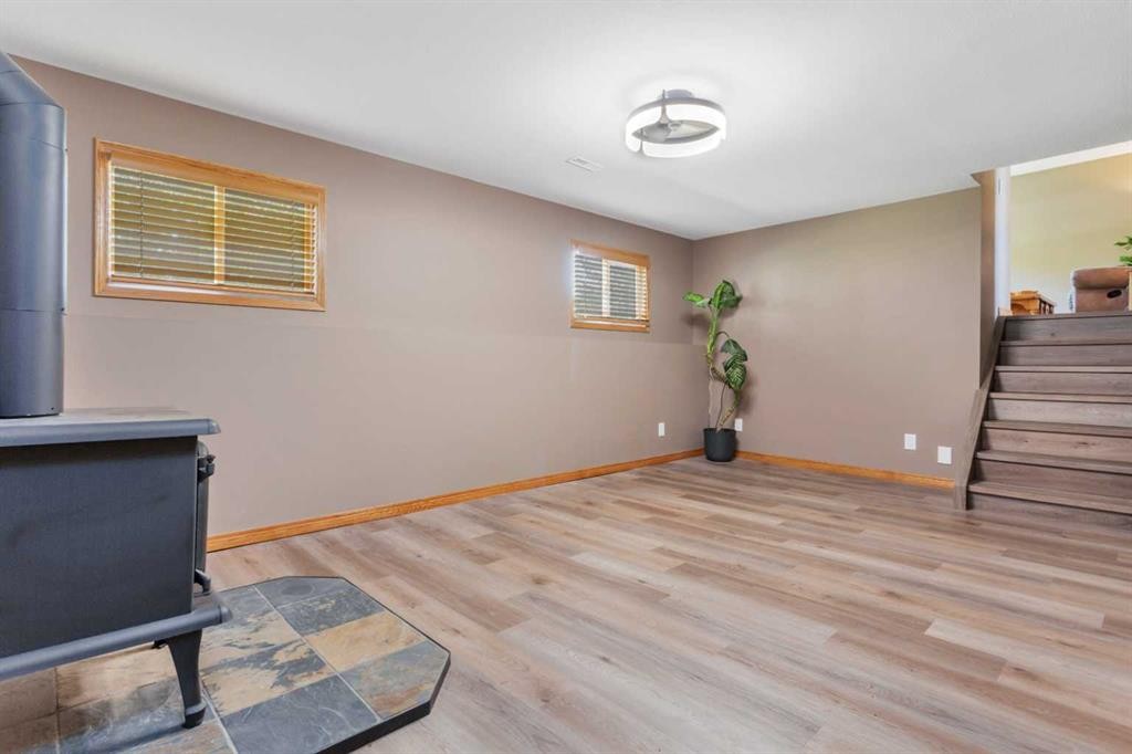 54 Lakeview Crescent, Sylvan Lake, AB