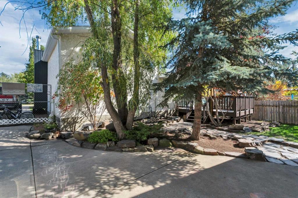 54 Lakeview Crescent, Sylvan Lake, AB